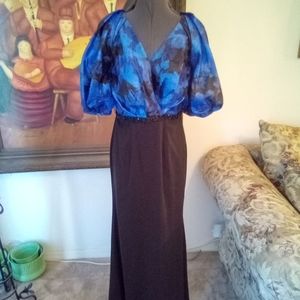 Carmen Marc Valvo Infusion Dress/Gown